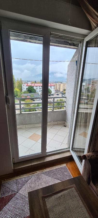 Apartman Velimir Stari Aerodrom Podgorica Ngoại thất bức ảnh