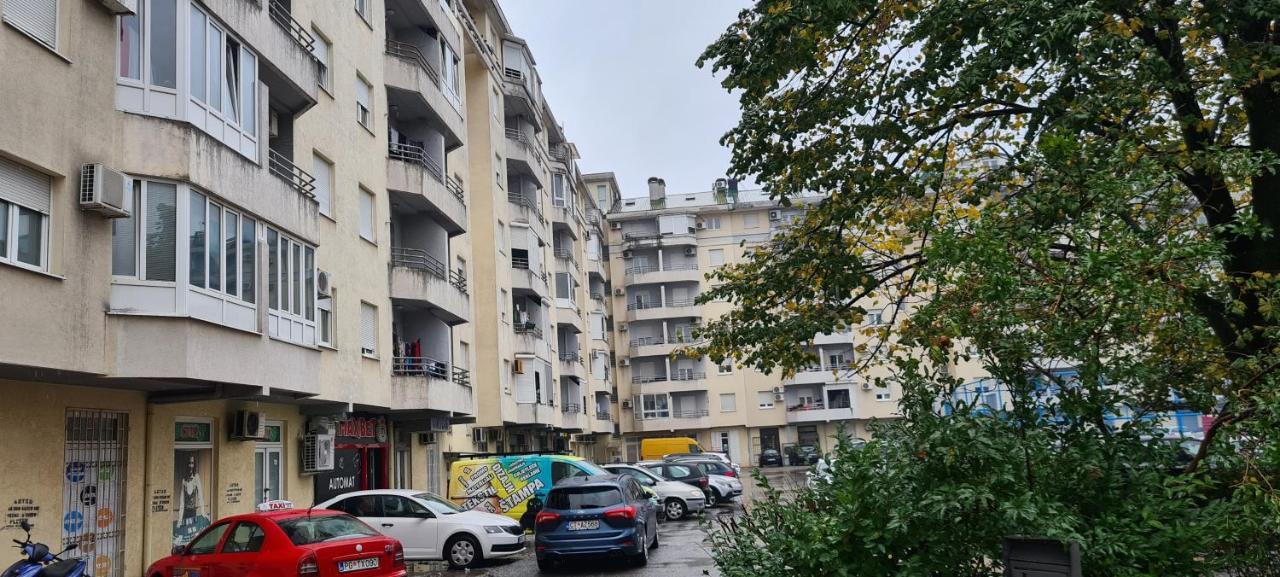 Apartman Velimir Stari Aerodrom Podgorica Ngoại thất bức ảnh