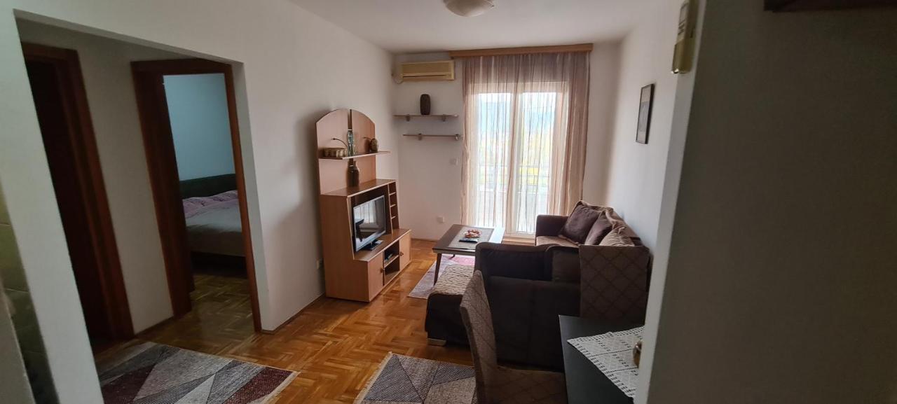 Apartman Velimir Stari Aerodrom Podgorica Ngoại thất bức ảnh